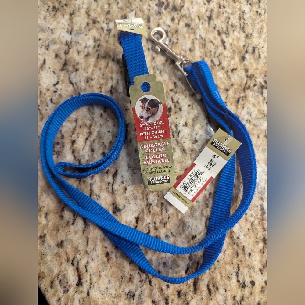 New Alliance Adjustable collar Sz Small 10-14" & leash 4 feet lead, blue